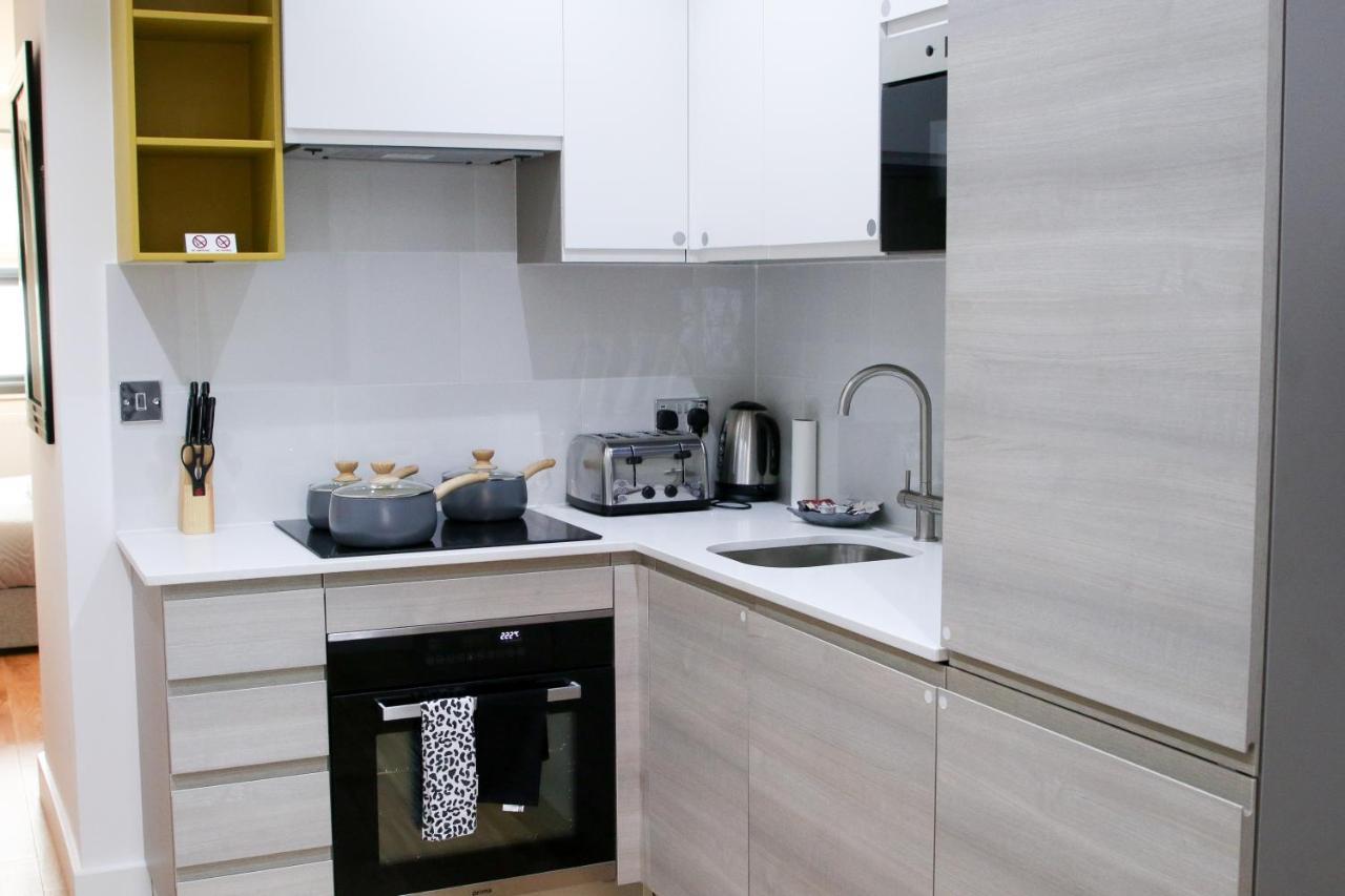 Deluxe And Modern Studio Apartment In Sydenham Londen Buitenkant foto